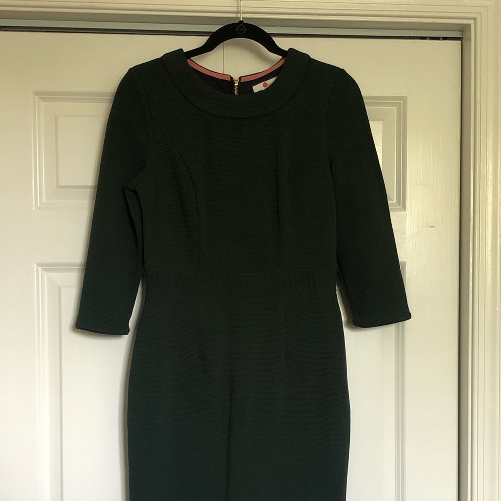 Dark green, ribbed Boden Ottoman dress.